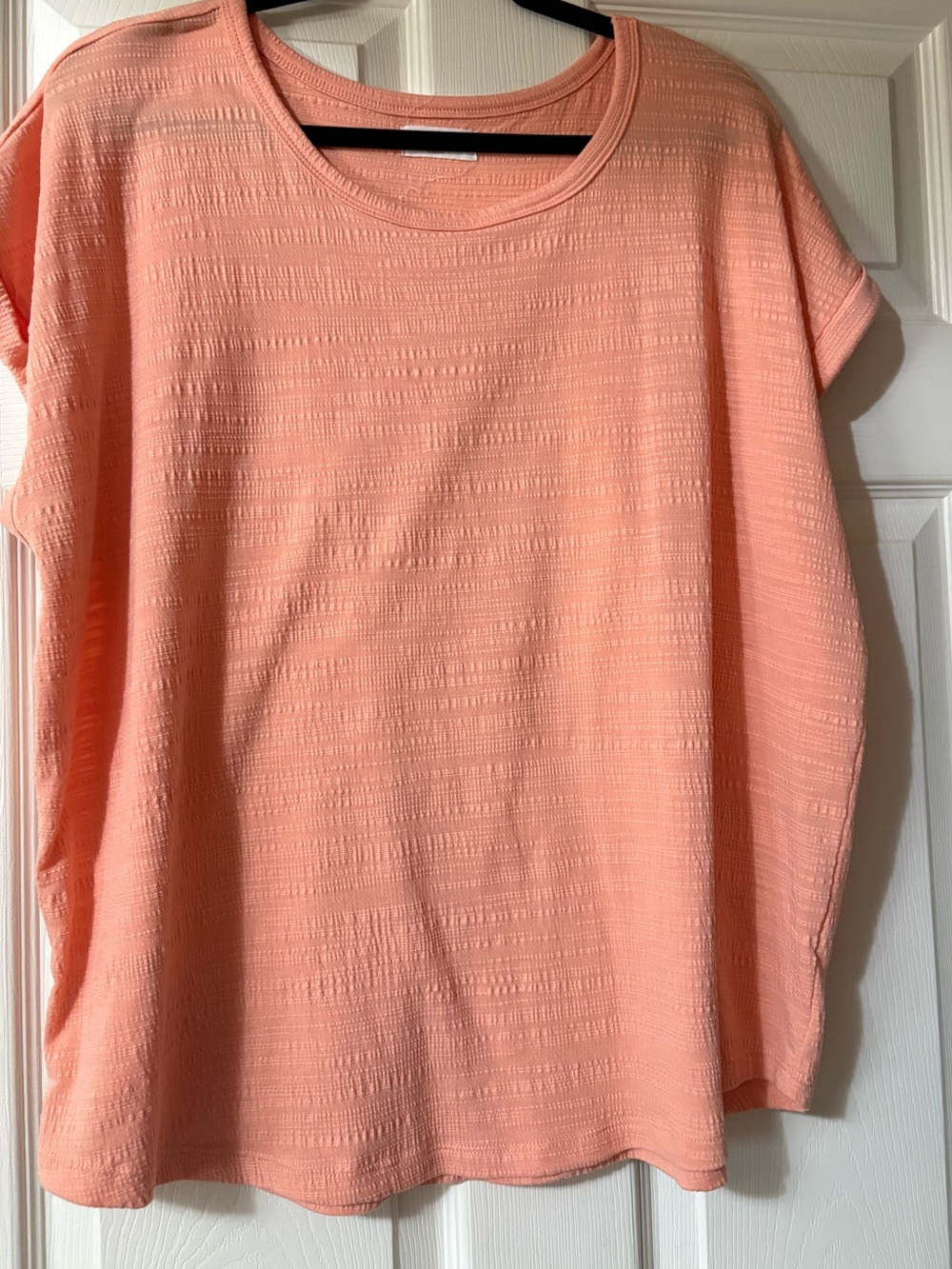 Maurices 24/7 Coral Peach Short Sleeve Textured Tee